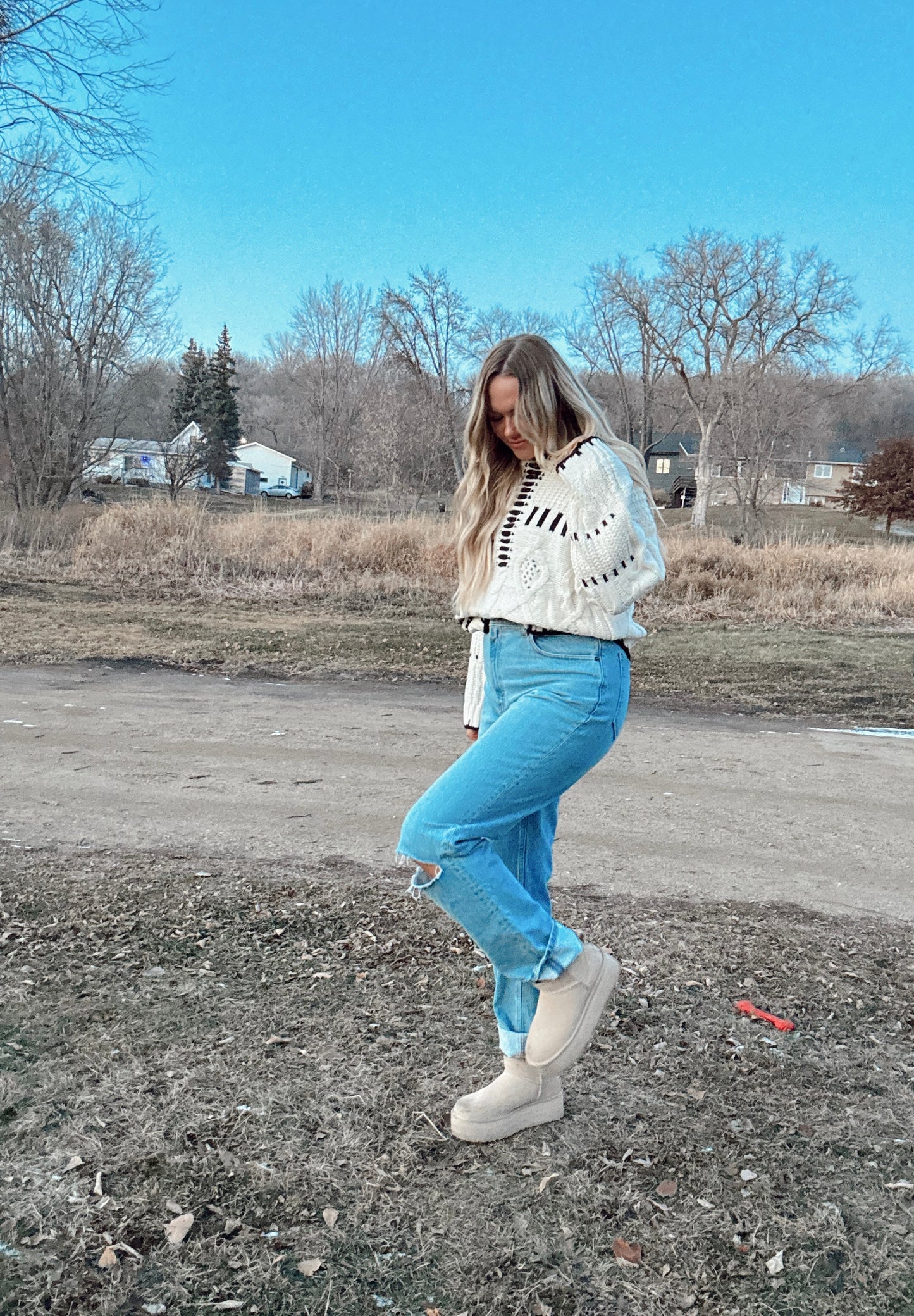 "Cora" Black & Ivory Knitted Sweater